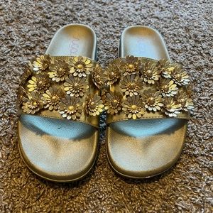 Gold flower sandals